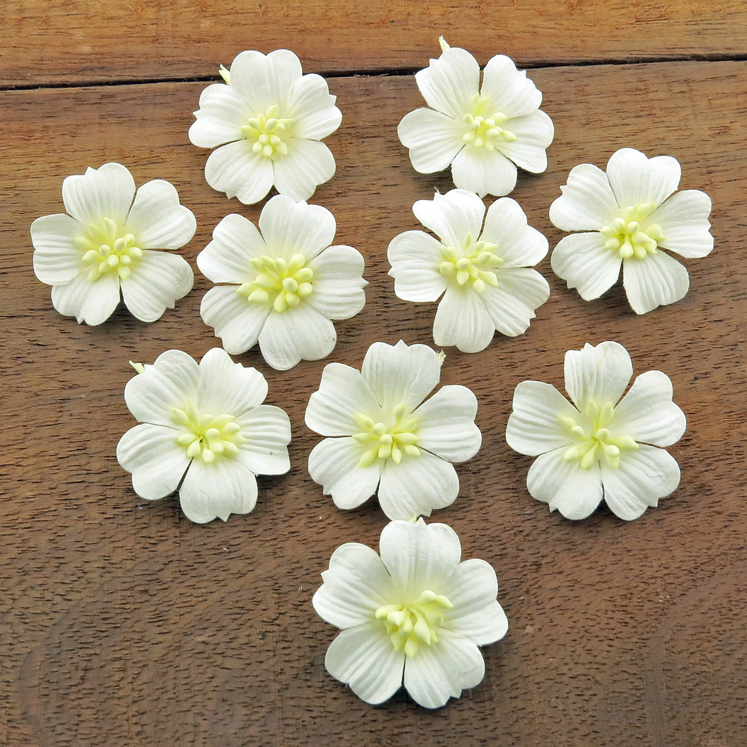 WHITE COTTON STEM MULBERRY PAPER FLOWERS - SET B - Click Image to Close